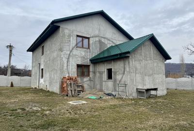 Casa / Vila de vanzare Poiana Cristei, Vrancea - 3