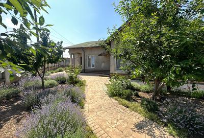 Casa individuala 178+30 mp, teren 557 mp, Urziceni, Centrul Vechi, mobilata - 41