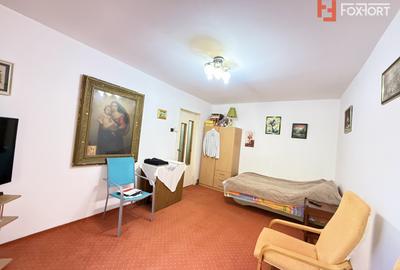 Apartament cu 3 camere, la etajul 1, de vanzare in zona Lipovei - 16