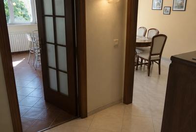 Închiriere apartament 4 camere decomandat + garaj - 11