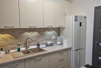 TOMIS 3 - APARTAMENT 2 CAMRE CU TERASA , 120 MP ! - 3