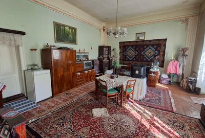 Proprietate de vanzare in Orastie, zona buna - 11