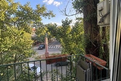 Apartament cu 2 camere decomandat în Primăverii