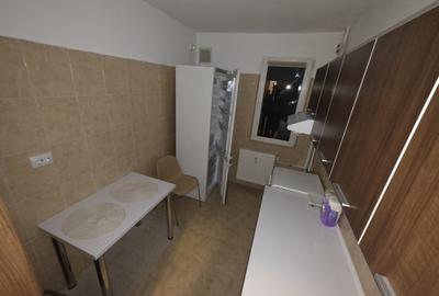 Titan parc doua camere dec et 6/10 mobilat utilat aproape de metrou - 6