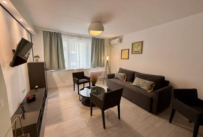 2 Camere | Calea Victoriei - Ateneu | Disponibil 1 August - 4