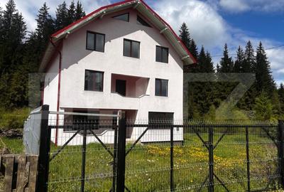 Casă individuală cu 4 camere în Sud-Vest