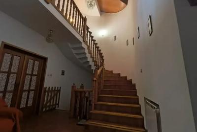 Vilă în Breaza – 410 mp utili, teren 827 mp, potențial excelent - 9