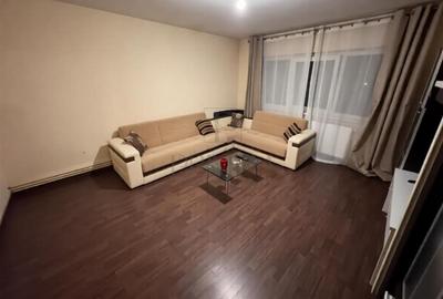 Apartament cu 3 camere decomandat, mobilat în Bucovina