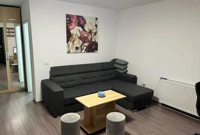 Apartament cu 2 camere semidecomandat, mobilat în Unirii