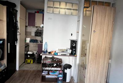 Cameră de cămin 17 mp – Piața Nicolina. Mobilată și utilată complet . - 5