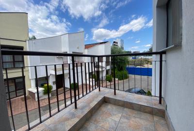Lovely villa for rent for residential use or office space - 12