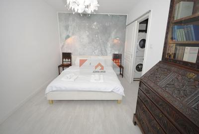 2 camere , RENOVAT+MOBILAT, AFI COTROCENI, Strada Sibiu, Metrou Favorit | 2 min - 6
