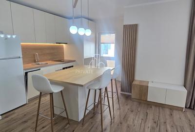 Apartament cu 3 camere decomandat în Tudor