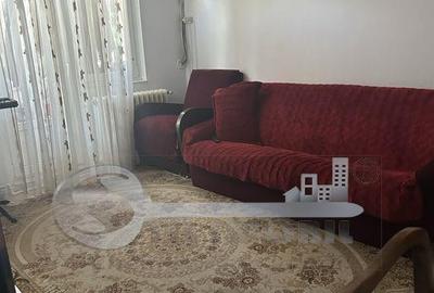 Apartament cu 3 camere semidecomandat în Păcurari