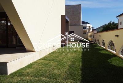 VILA P+E+M - 6 camere - situata intr-un ansamblu rezidential in IANCU NICOLAE - 21