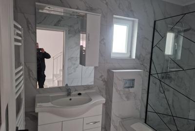 Agenție imobiliară vindem parte din duplex în Năvodari - 3