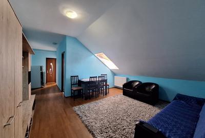 Apartament cu 2 camere semidecomandat, mobilat în Florești