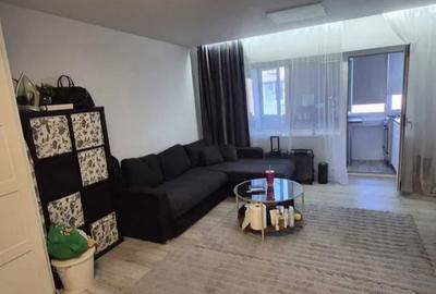 Apartament cu 2 camere decomandat în Dristor