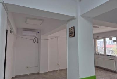 Apartament 3 cam 60 mp Bucium Visan - 1