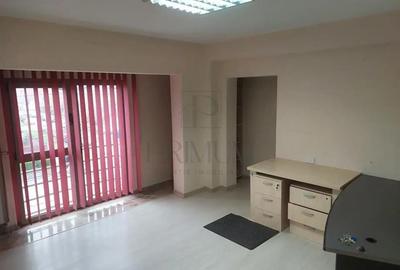 Birou, de 35 mp, în Bălcescu