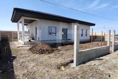 Casă individuală cu 3 camere în Vorovești