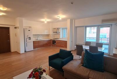 Apartament cu 3 camere decomandat, mobilat în Herăstrău