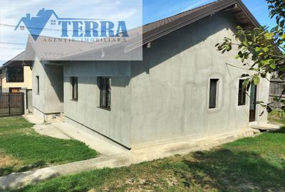 Casă Mioveni, 4 camere, teren 1.225 mp, toate utili - 3