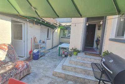 Casa coiciu, 3 camere, 2 bucatarii, baie, 180mp teren - 4