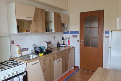 Se inchiriaza o camera intr-un apartament cu 2 camere aproape de FSEGA - 4