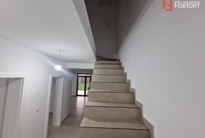 Duplex de vanzare, 4 camere, Mosnita Veche - 8