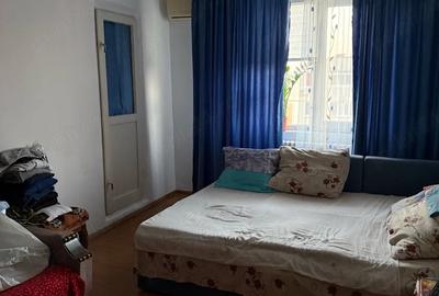 Eroii Revolutiei - Lalosu - Apartament 3 camere decomandat - 1