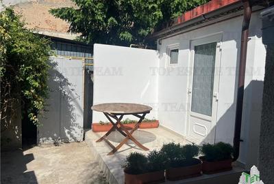 Casa cu potential investitional, de vanzare in zona Tei - 1