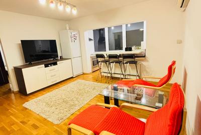 DE INCHIRIAT Apartament 3 camere, 55mp, etaj 3 - Dambovita - 1