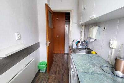 Ap.2 cam.Dr.Taberei modern bloc  curat - 4