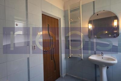 VANZARE 2 CAMERE DECOMANDATA 48 MP - 20