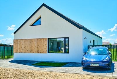 Casa individuala,nZeb cu pompa de caldura si finisaje premium,peste 500mp teren - 1