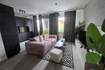 Apartament cu 3 camere semidecomandat, mobilat în Central