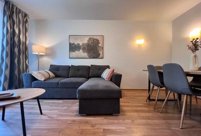 Apartament cu 3 camere decomandat în Aviației