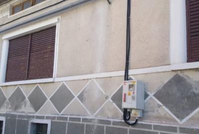 Casă individuală cu 2 camere în Central