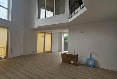 Inchiriez casa singur in curte ,recent renovata situata in Selimbar,zona P.Brana - 6