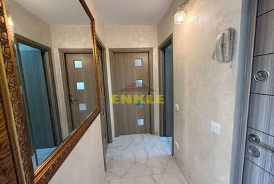 De inchiriat apartament cu 3 camere, zona Unirii. - 10