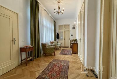 Apartament deosebit cu 3 camere, curte si parcare, aproape de Centru - 11