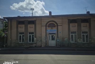 Casă ideală pentru birouri sau locuință – Zona Str.Ștefan cel Mare - 1