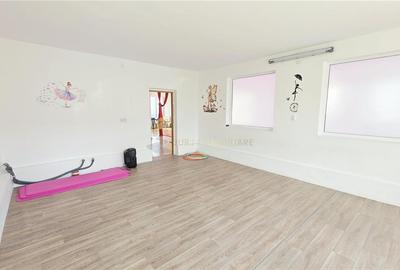 SPATIU COMERCIAL 149 MP  PARCARE FLORESTI - 8