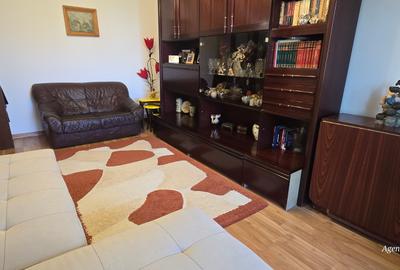 Apartament 3 camere zona Directia Muncii - 3