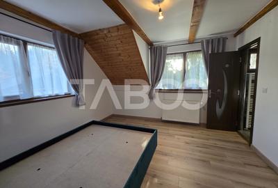 Casa de vacanta noua de vanzare 278 mp curte 855mp Valea Avrigului - 11