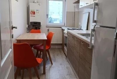 Apartament cu 2 camere decomandat în Semicentral