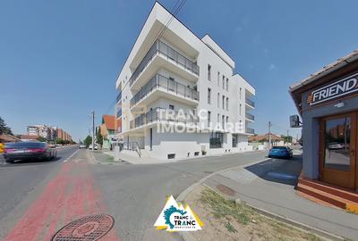 Spațiu comercial nou, de 200 mp, la prima inchiriere, pe Calea Radnei - 3