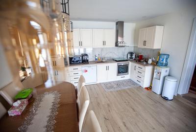 Casa Finisata 6 camere 681 mp.Teren Micesti Renovata Modern Curte Gard Utiliati - 1