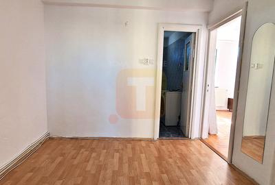 Apartament 3 camere decomandat, etaj 3/4, zonă Calea Romanului - Baie mare unifi - 8